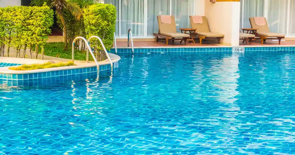 swimming poolo ivory arches low rise floors