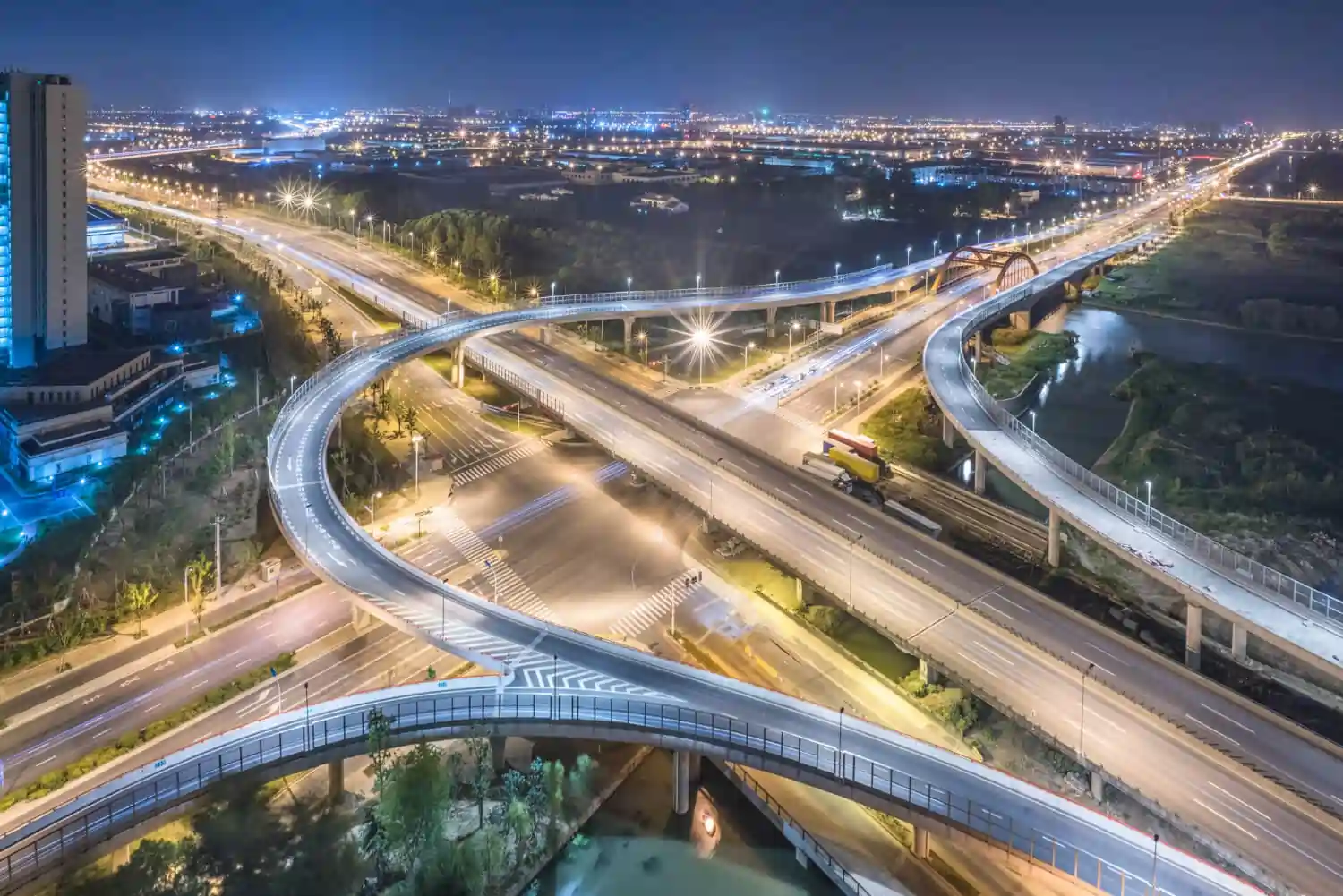 dwarka expressway night view easy connectivity to ivory arches